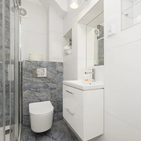 Unique In By Renters Gdynia