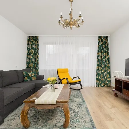 Unique In By Renters Apartment *